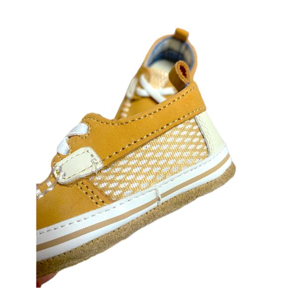 NEW Robeez Boat Shoes 6-9 Months Skipper First Kicks Mini Leather Tan Plaid - Picture 6 of 7
